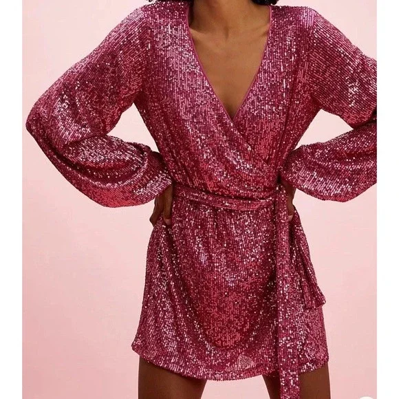 NWOT Free People  Christa Pink Sequin Wrap Romper  W/ Tie Belt - Size M - Picture 3 of 8